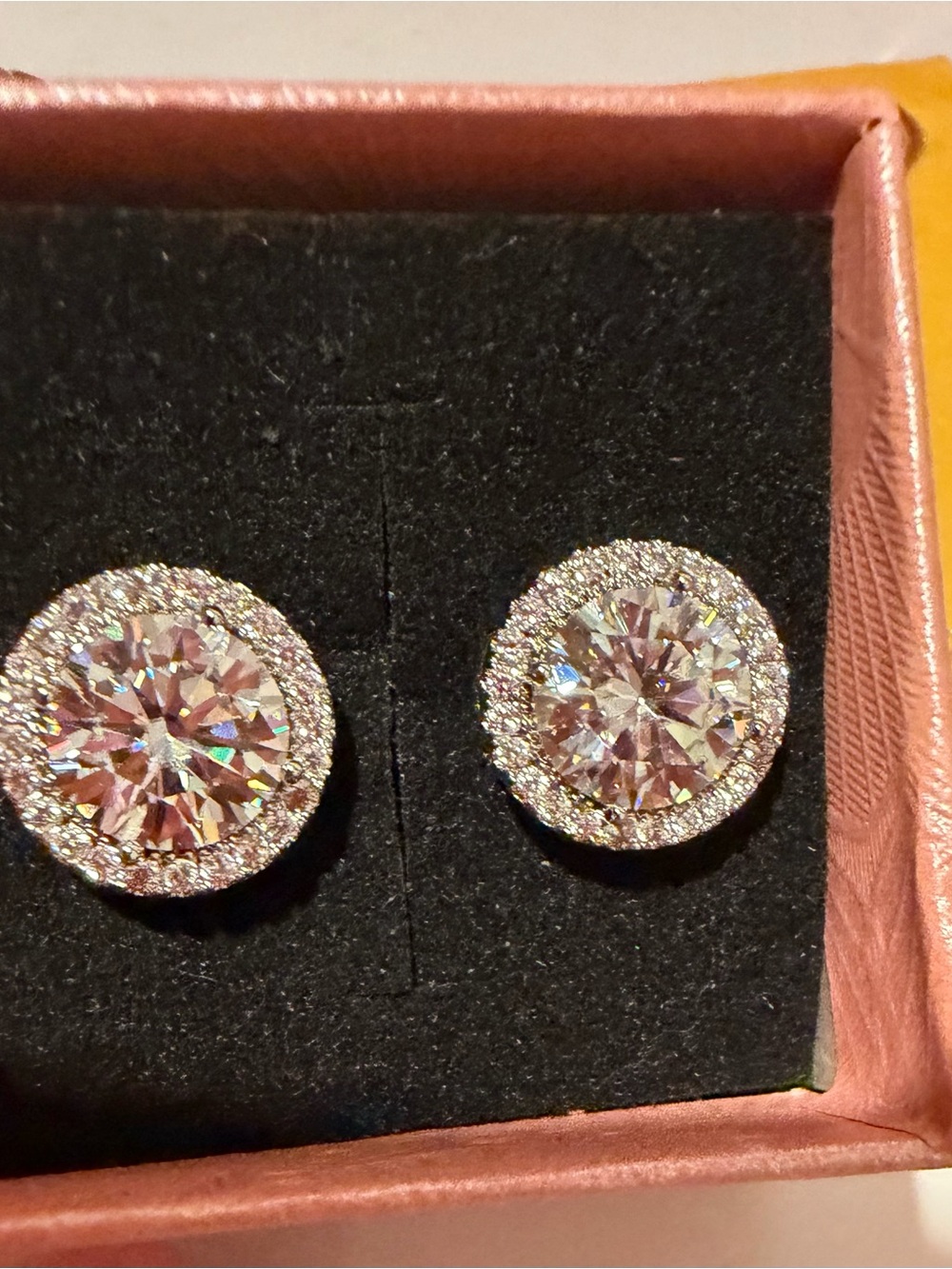 4CT Total GRA MOISSANITE Earnings in S925 Sterling Silver NWT